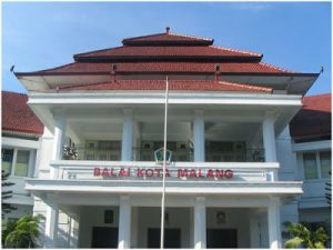 Balai-Kota-Malang-4